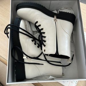 Brand new women white boots